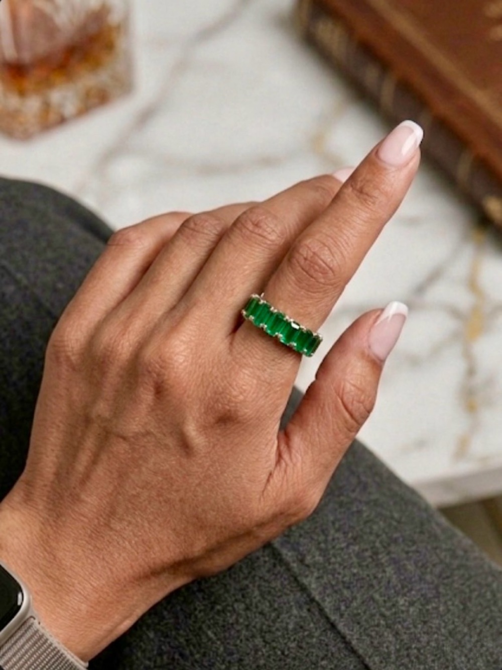 16. Emerald Green Cubic Zirconia ring - Picture 1 of 1